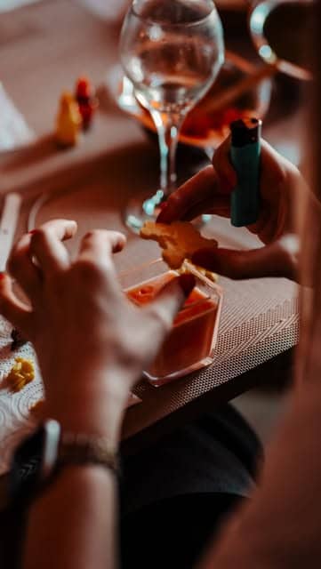 Show Me Krakow Instagram reel preview for a candle workshop